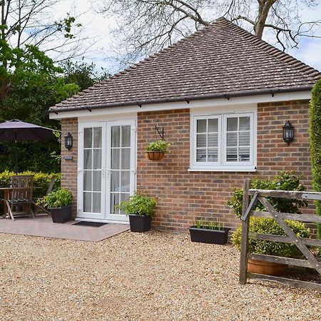Cuckfield Petit Knowleヴィラ エクステリア 写真